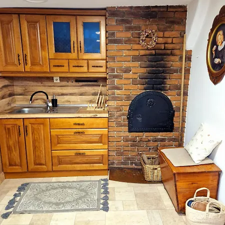 Atelje Mlin Umetnin Retreat *