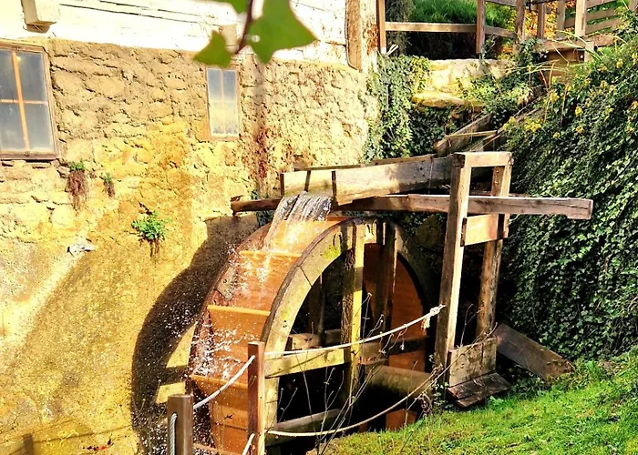 Atelje Mlin Umetnin Retreat 홈스테이